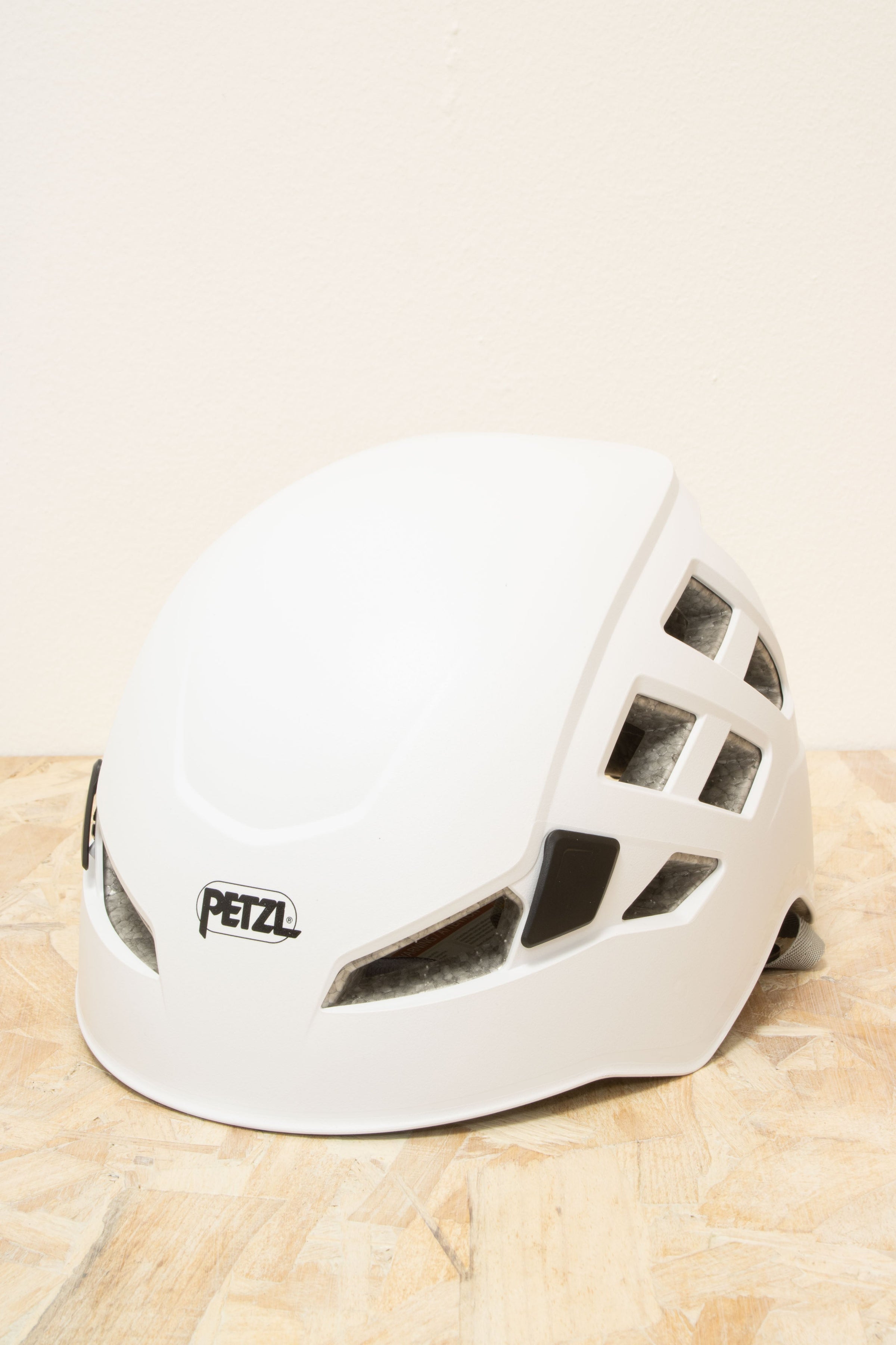 Boreo Helmet - White