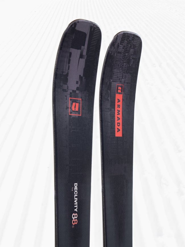 Declivity 88 C R Em10 Skis 2026 - Black/Red