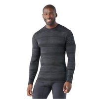 Smartwool Men's Classic Thermal Merino Base Layer Crew - Black Color Shift