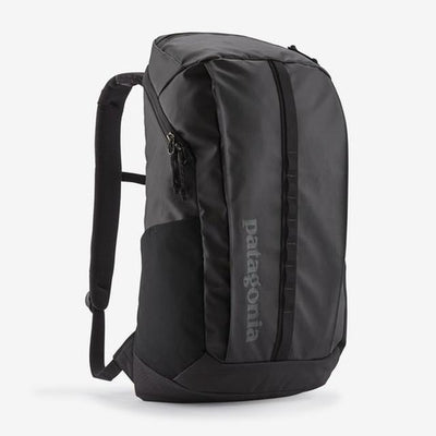 Black Hole Pack 25L - Black w/ Black