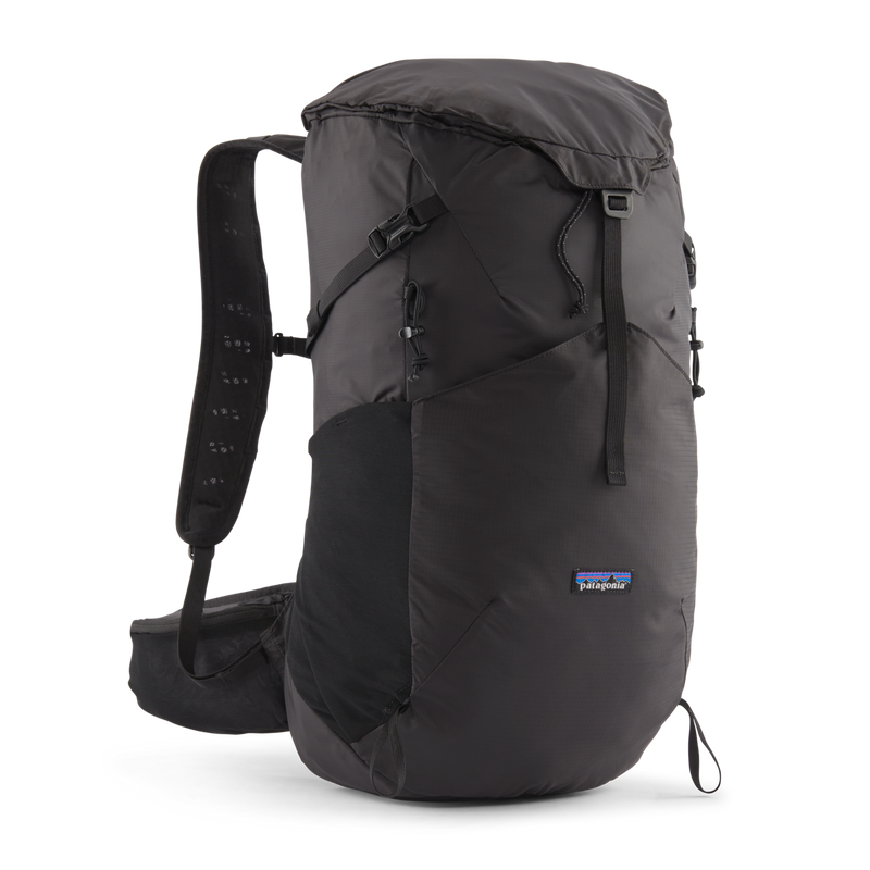 Terravia Pack 28L - Black