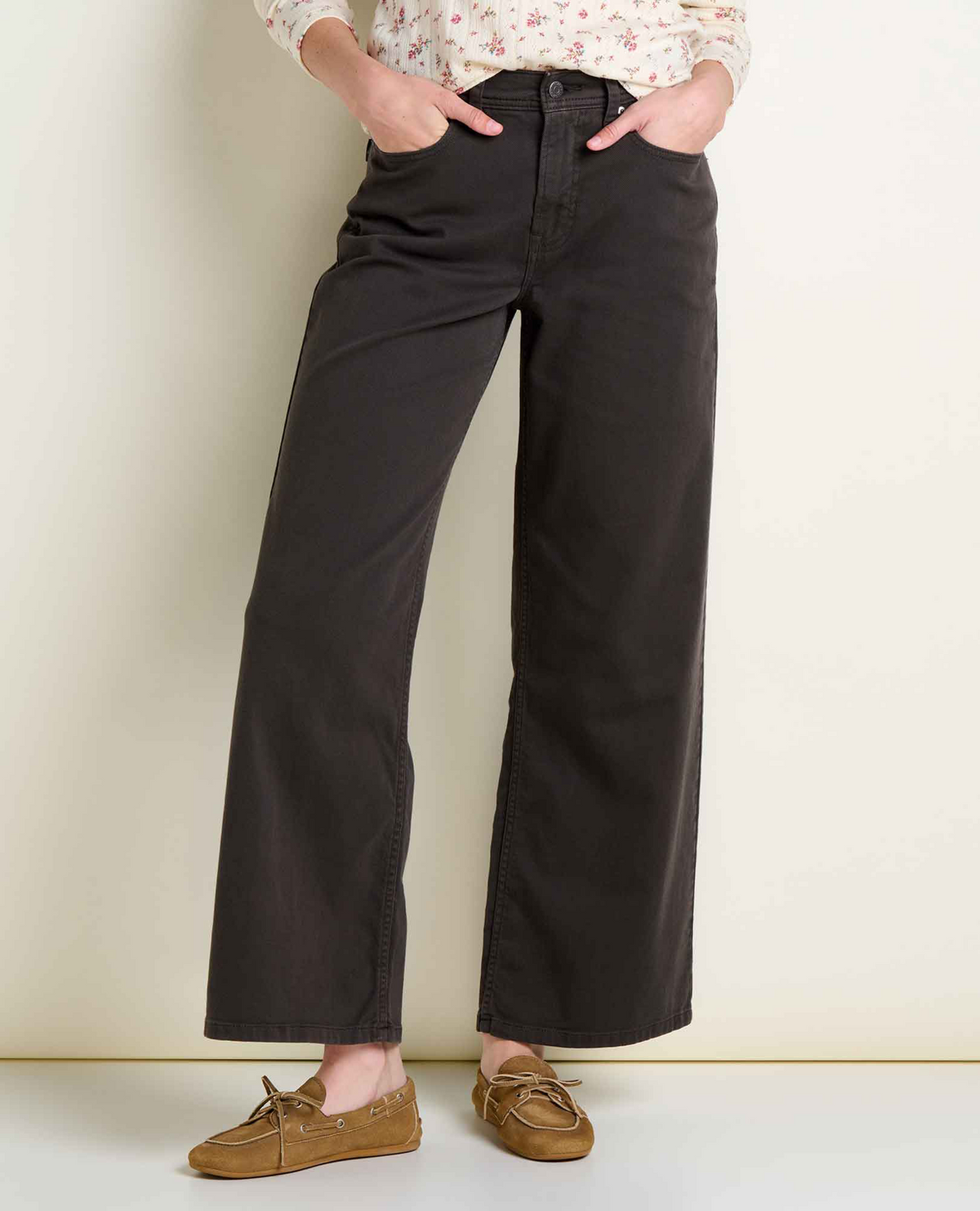 Women's Tamarack Wide Leg Jean - Carbon