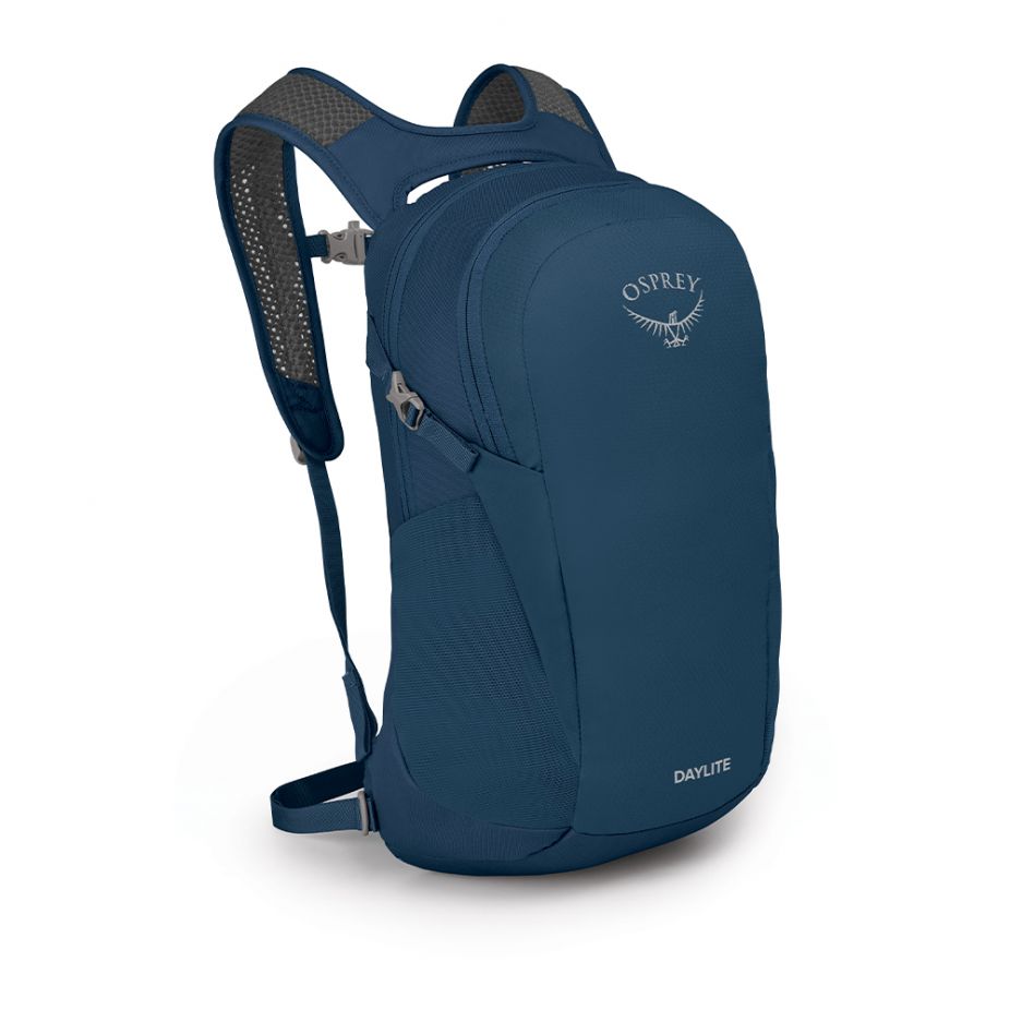 osprey daylite 20l Plus An adjustable sternum strap lets you dial in fit and includes an integrated safety whistle Osprey Daylite Plus Backpack |